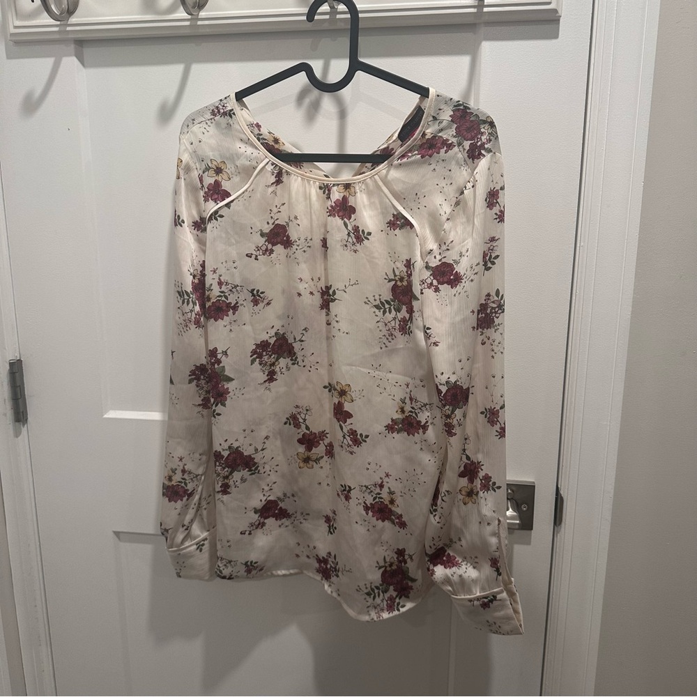 Vince Camuto Delicate Bouquet Mixed Media Top